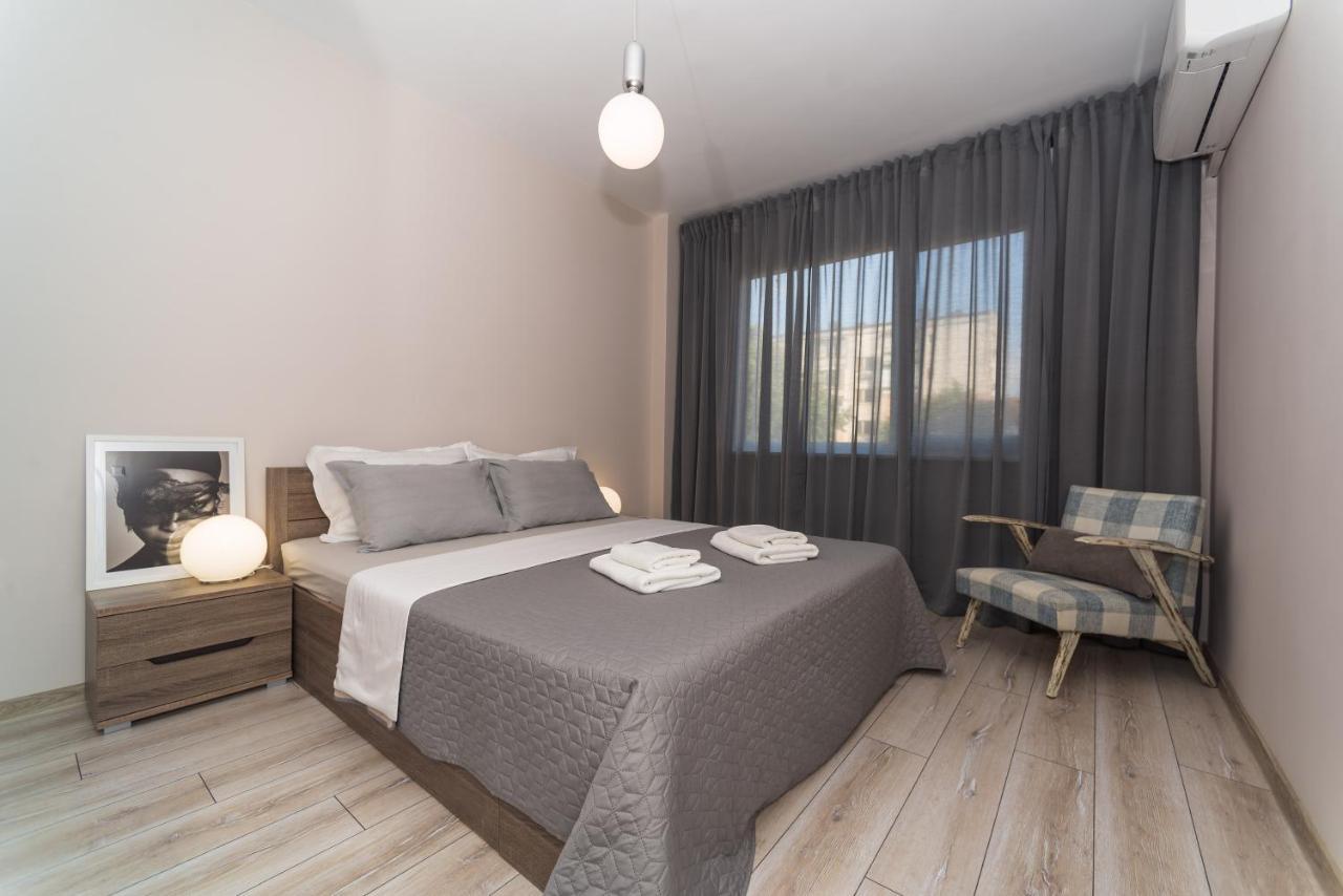 Fashionable 1Bd Flat In The Centre Of Plovdiv Apartment Bagian luar foto